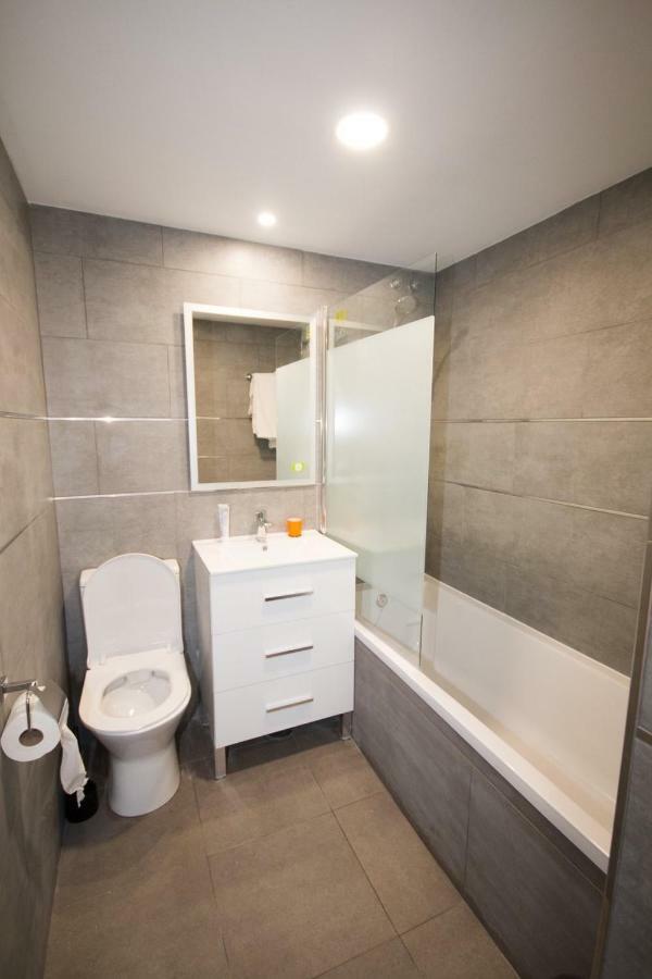Puerto De La Duquesa Beach Apartment Castillo de Sabinillas 外观 照片